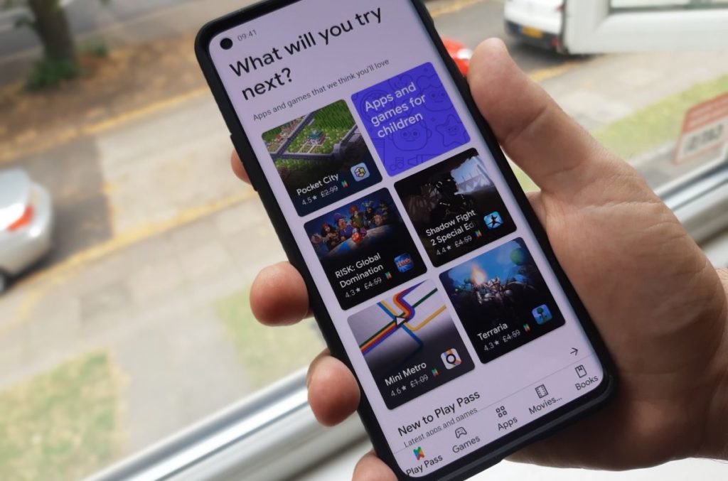 Google play pass mobile in hand