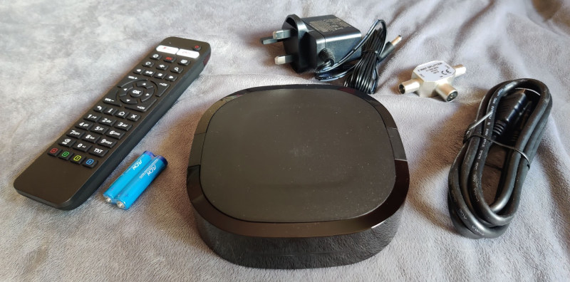 Netgem 4k in the box