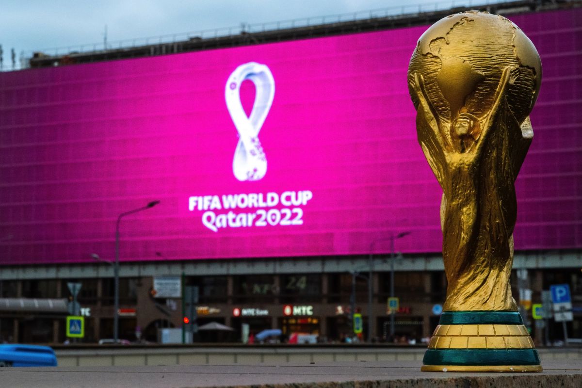 FIFA World Cup Qatar 2022 with trophy - deposit