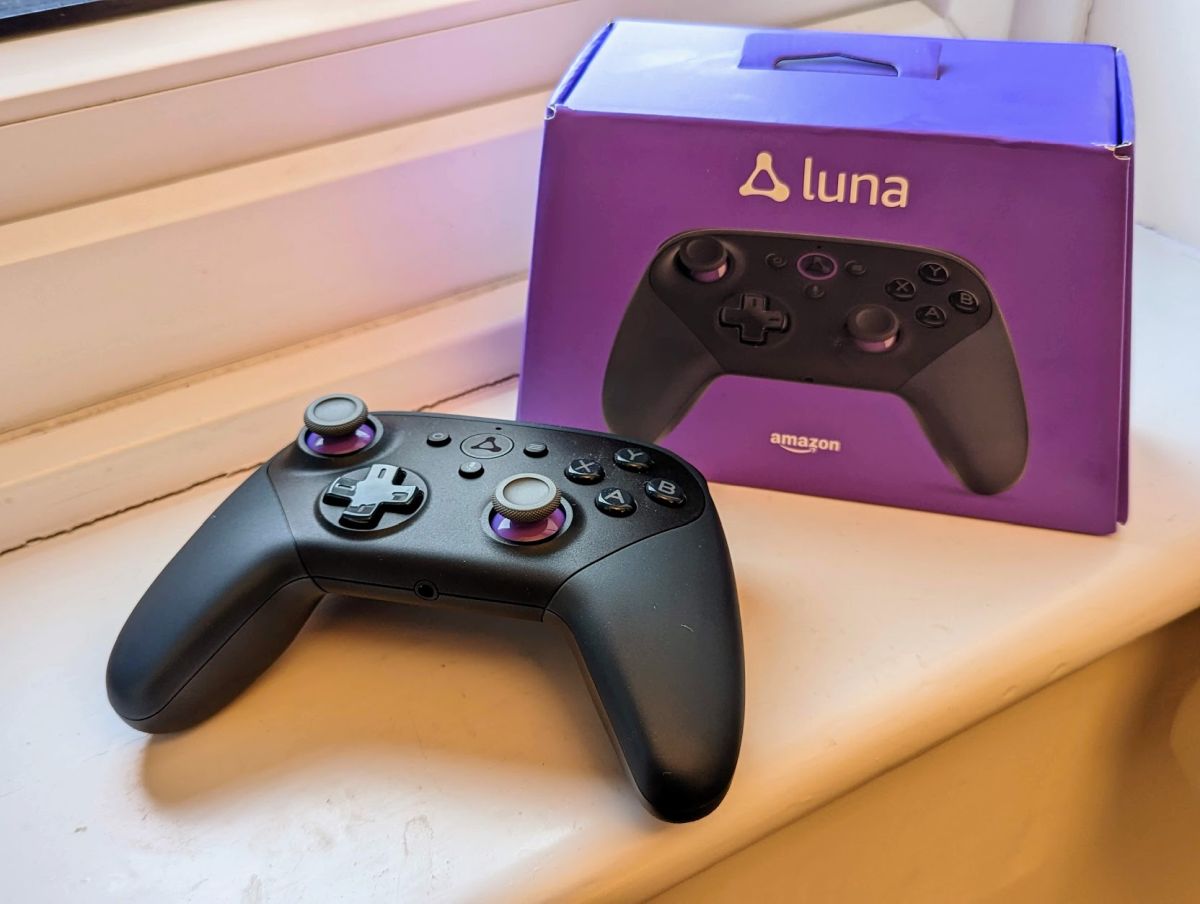 Amazon Luna controller