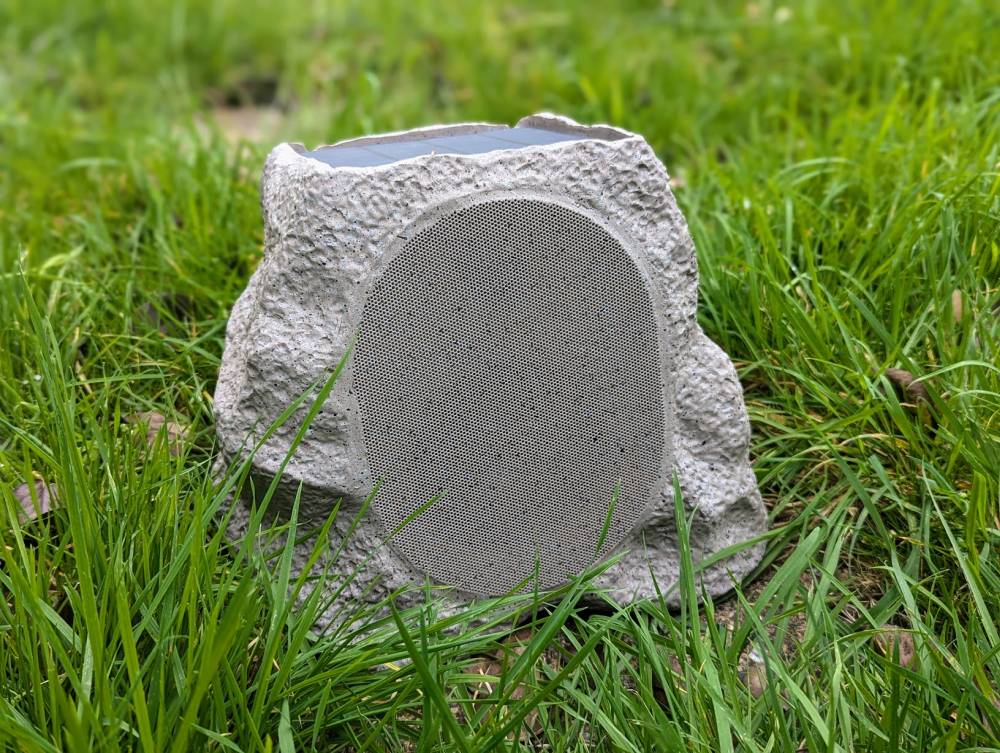 Victrola Rock Speaker outside