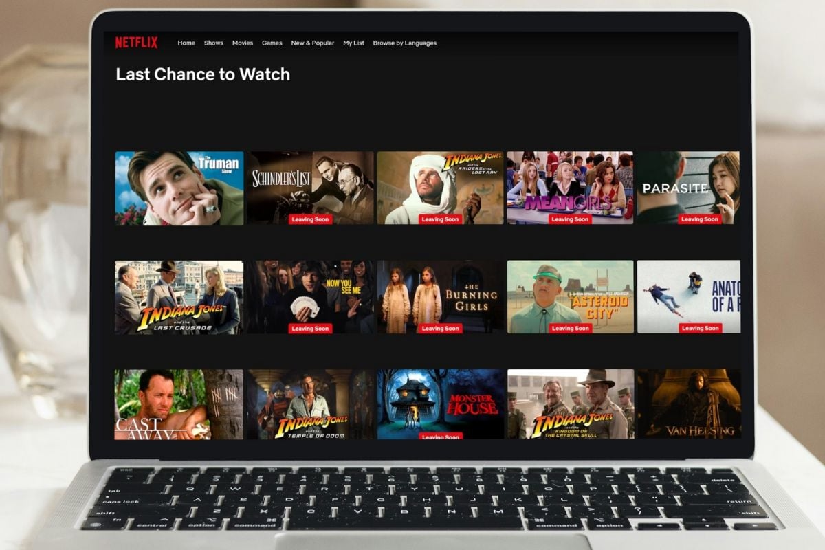 Netflix last chance to watch mockup Netflix last chance to watch mockup