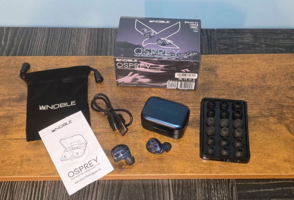 Noble Osprey contents in the box