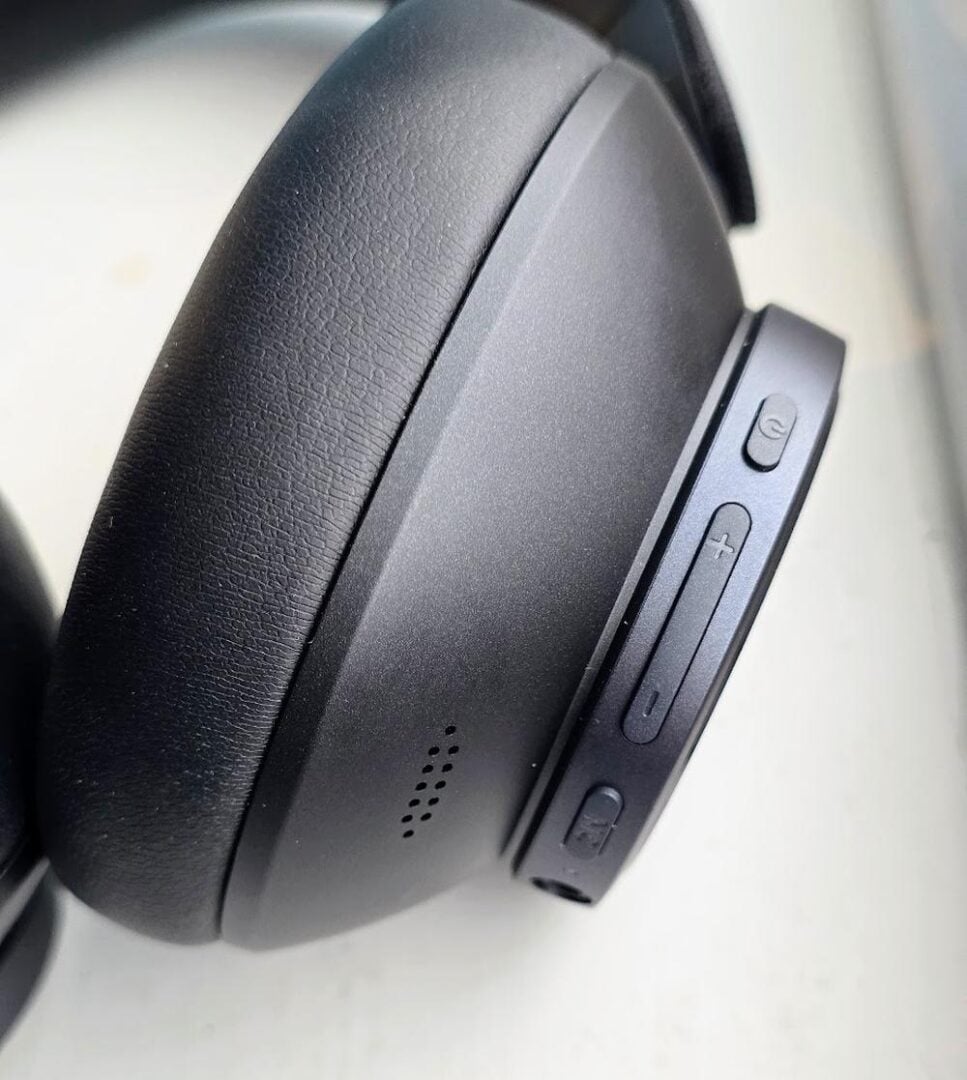EarFun Wave Pro X Headphones Review: Light But Mighty | Cord Busters